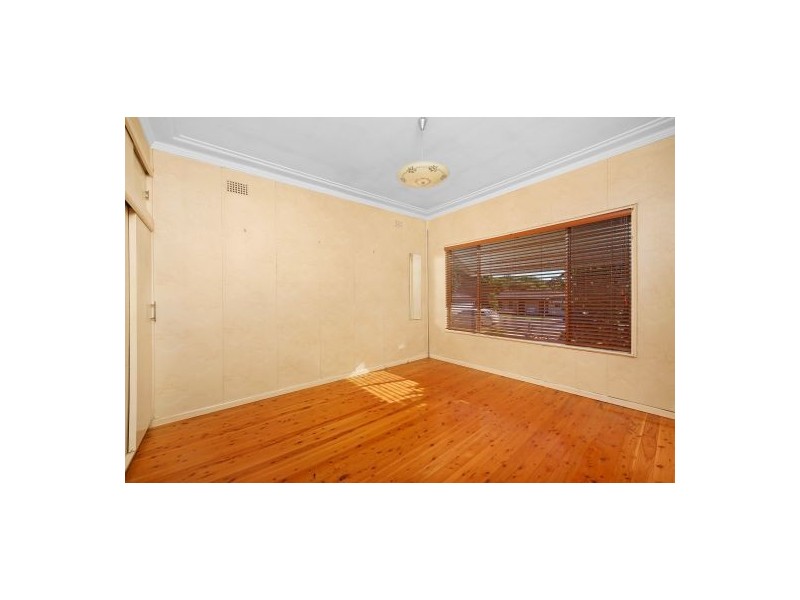 3 Banksia Street, Canton Beach NSW 2263