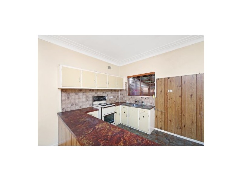 3 Banksia Street, Canton Beach NSW 2263