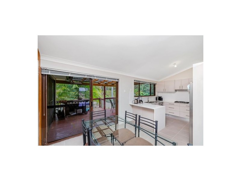 63 Yeramba Road, Summerland Point NSW 2259