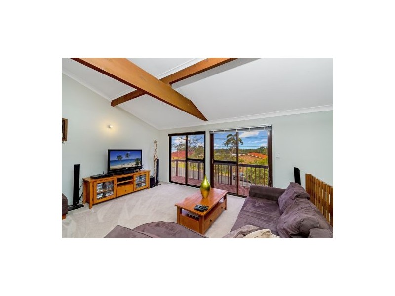 63 Yeramba Road, Summerland Point NSW 2259