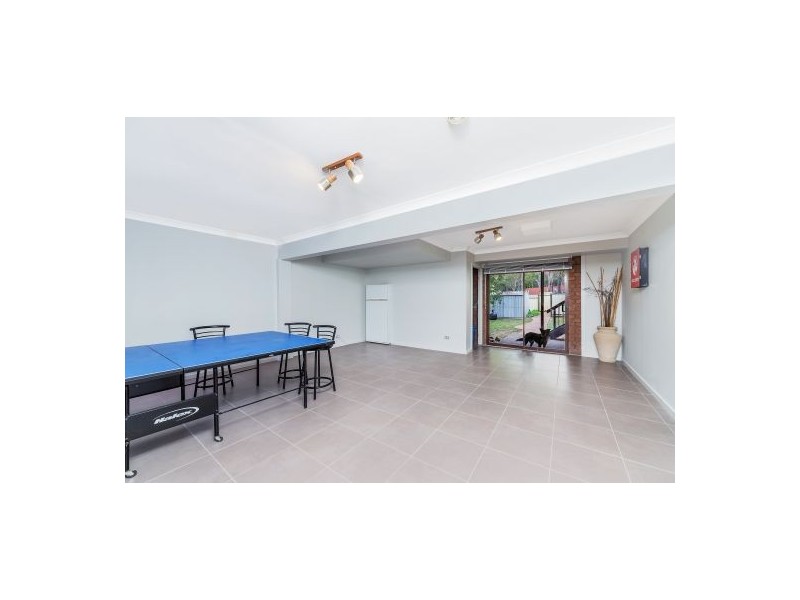 63 Yeramba Road, Summerland Point NSW 2259