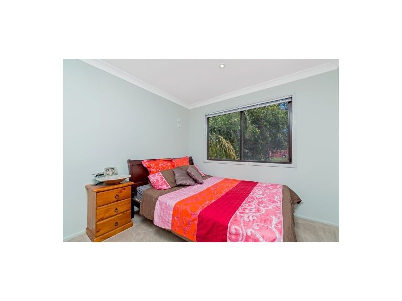 63 Yeramba Road, Summerland Point NSW 2259