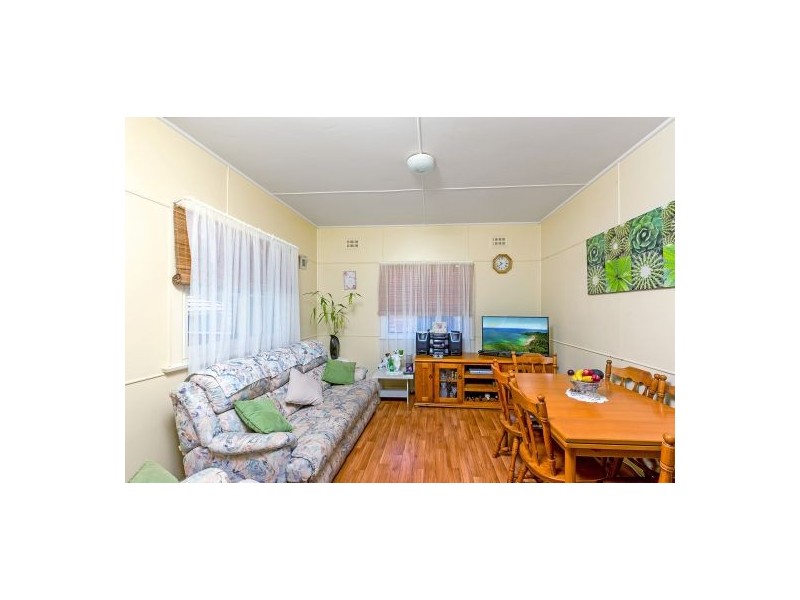 11 Athol Street, Toukley NSW 2263