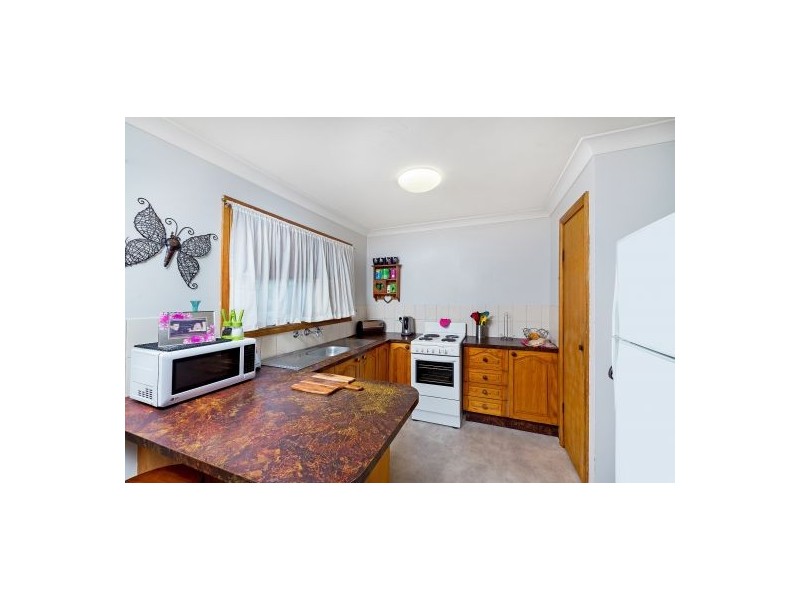 25 Scenic Drive, Budgewoi NSW 2262