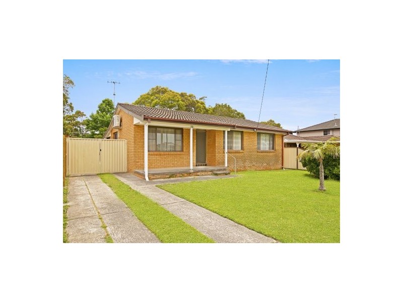 22 First Avenue, Toukley NSW 2263