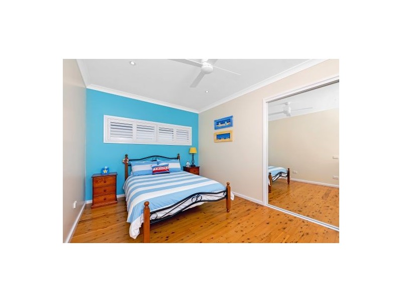 15 Kalani Street, Budgewoi NSW 2262