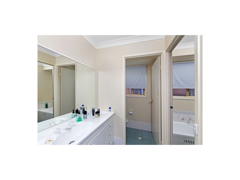 9 Daintree Crescent, Blue Haven NSW 2262