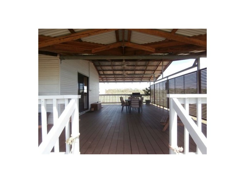 74 Scott Road, Batchelor NT 0845
