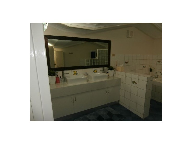 20 London Road, Virginia NT 0835