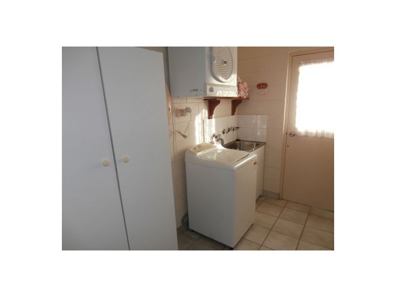 12 Muckaninnie Court, Moulden NT 0830