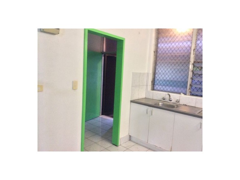 2/6 Hare Street, Moil NT 0810