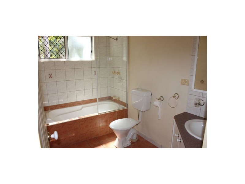 Duplex 1 80 Hutchison Terrace, Bakewell NT 0832