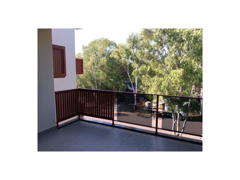 10/30 Lorna Lim Terrace, Driver NT 0830