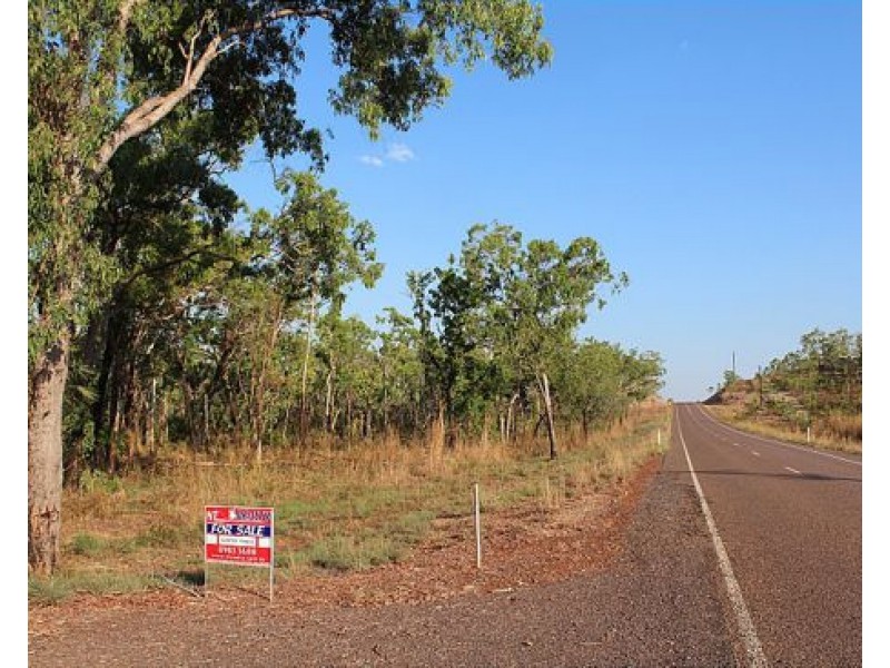 85 & 195 Crater Lake Road, Batchelor NT 0845
