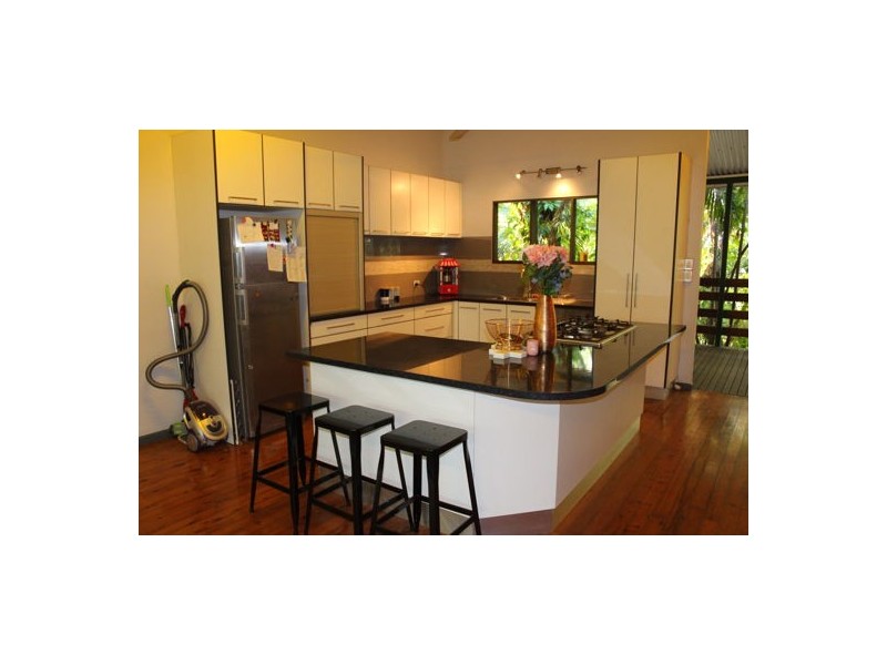 82 MANGO ROAD, Girraween NT 0836