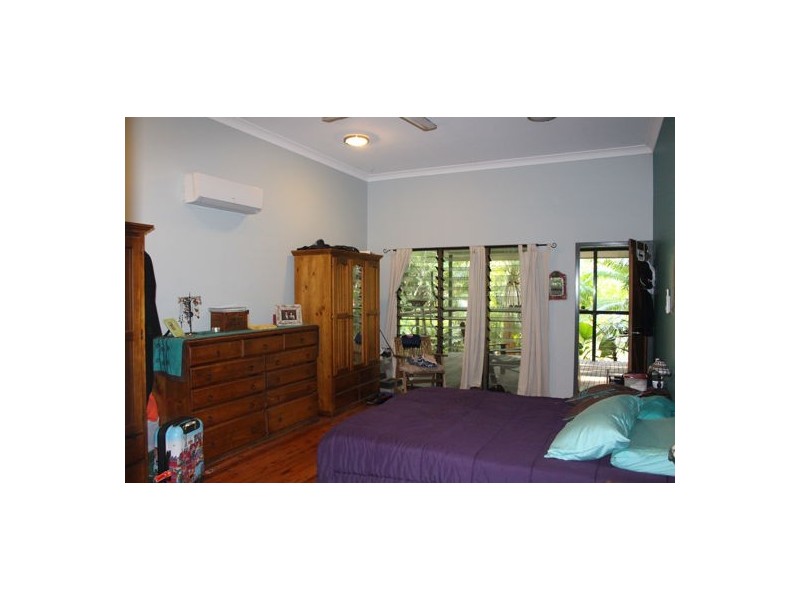 82 MANGO ROAD, Girraween NT 0836