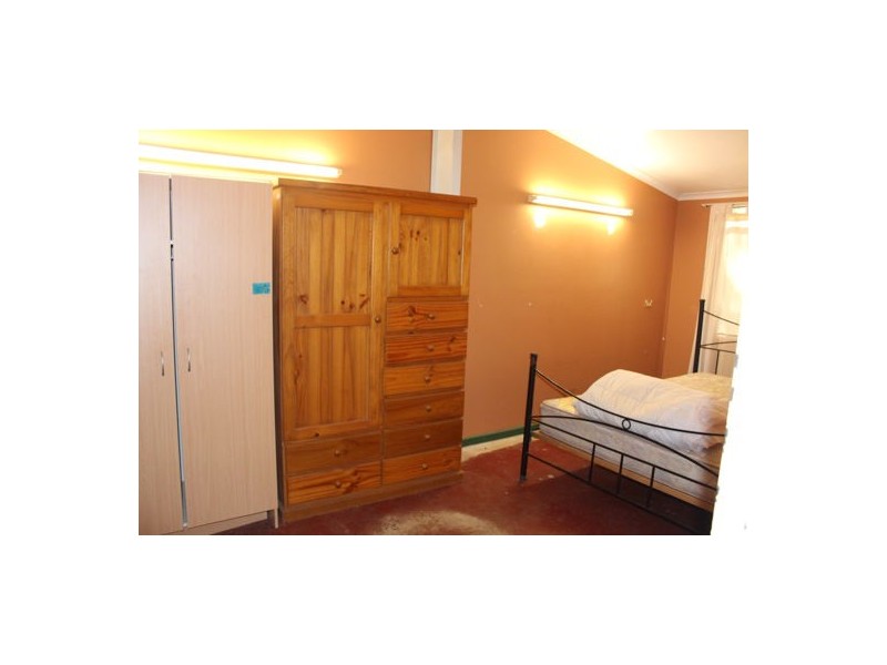 82 MANGO ROAD, Girraween NT 0836