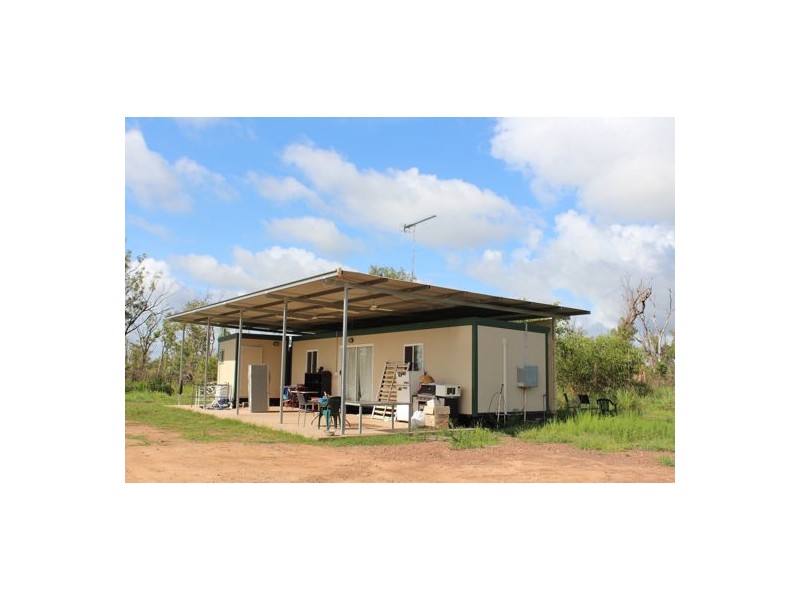 708 CHEENEY ROAD, Batchelor NT 0845
