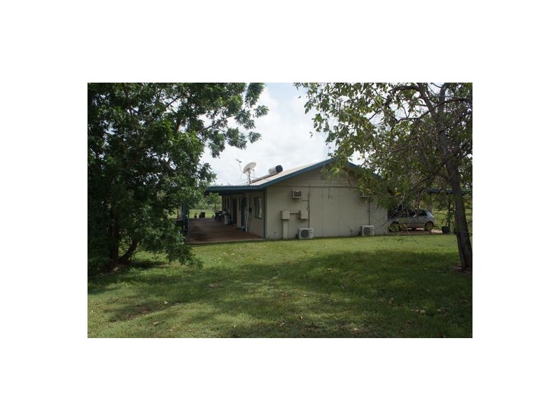 240 Strickland Road, Adelaide River NT 0846