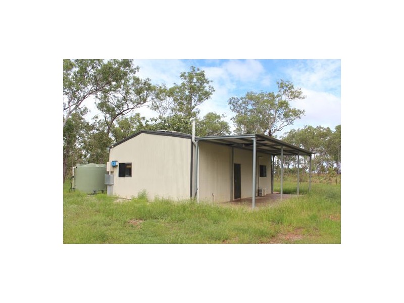 332 JARVIS ROAD, Acacia Hills NT 0822