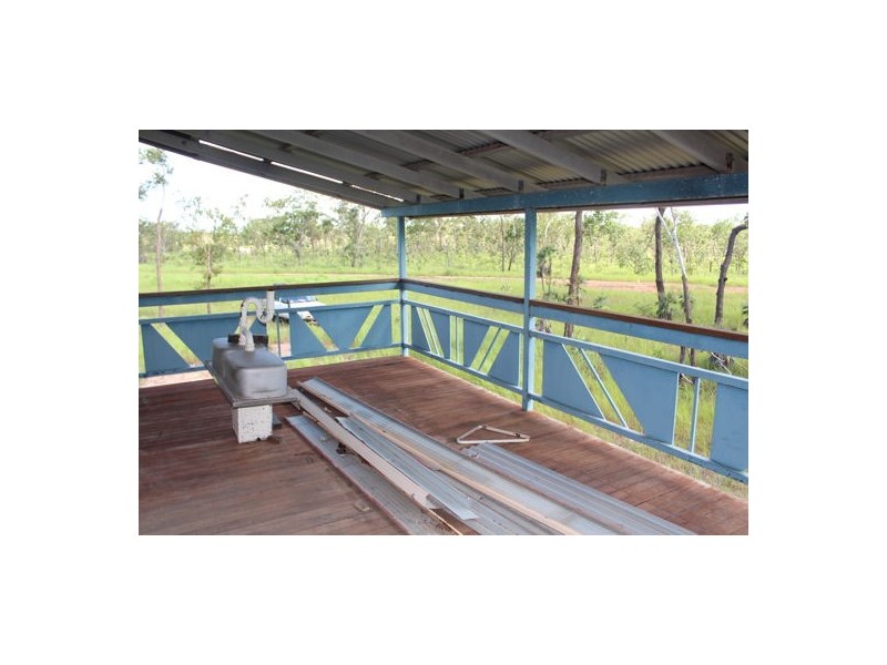 35 Tuey Close, Berry Springs NT 0838