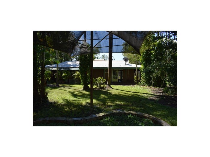 1230 Old Bynoe Rd, Berry Springs NT 0838