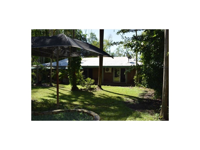 1230 Old Bynoe Rd, Berry Springs NT 0838