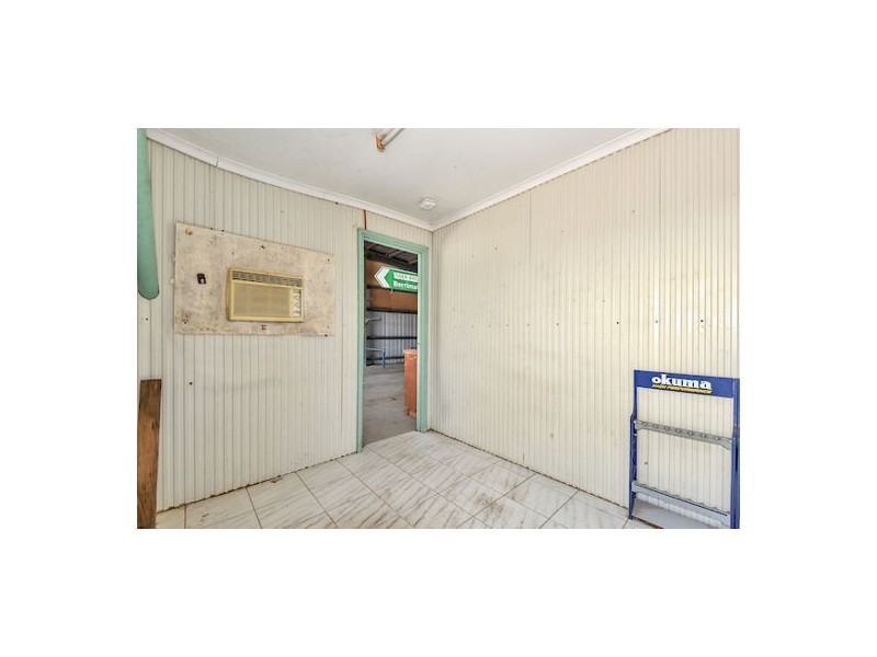 Unit 1 and 4 No 9 McKenzie Place, Yarrawonga NT 0830