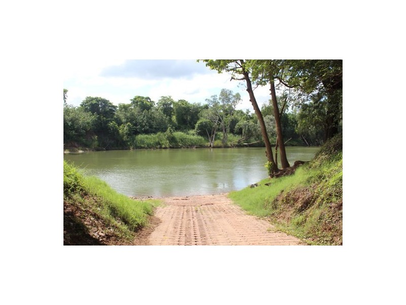 374 Woolianna Road, Daly River NT 0822