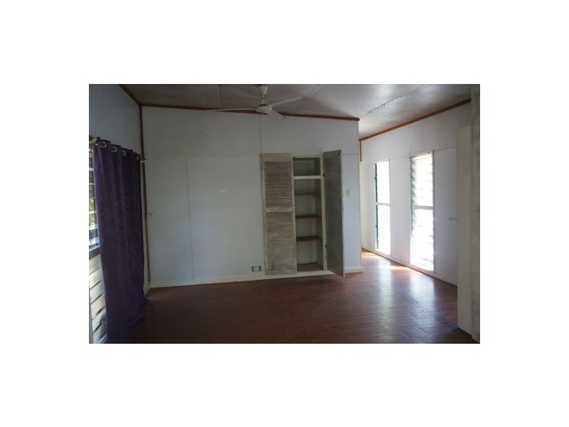 33 Wandaree Crescent, Batchelor NT 0845