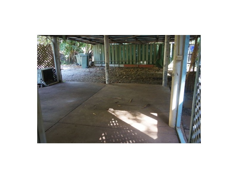 33 Wandaree Crescent, Batchelor NT 0845