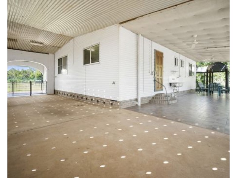 670 Strangways Road, Humpty Doo NT 0836