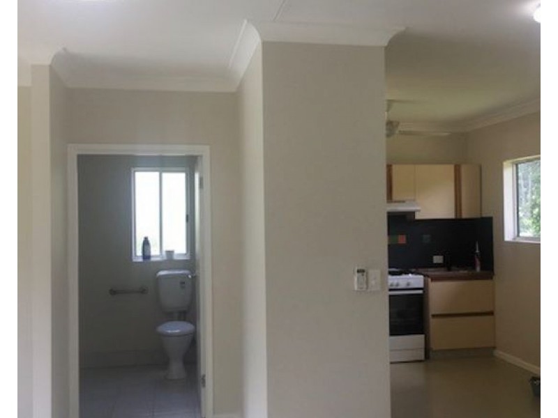 8 Woolley Court, Batchelor NT 0845