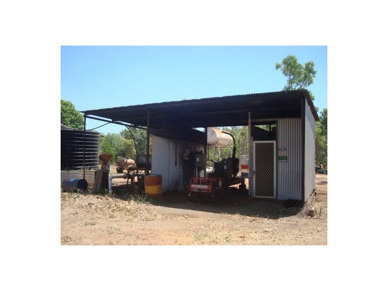 2351 Edith Farms Rd Wilderness Farms, Katherine NT 0850