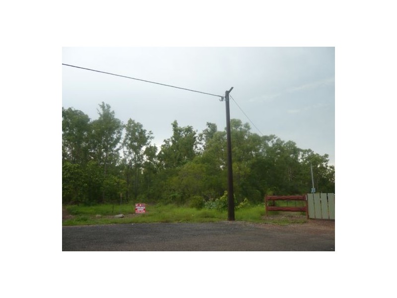 15 Harney St, Wagait Beach NT 0822