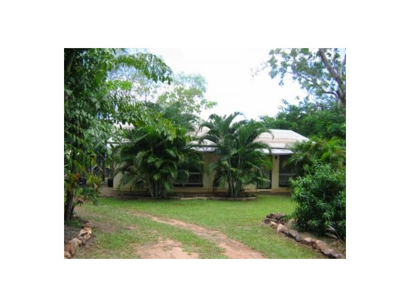 13 Kirra Crescent, Batchelor NT 0845