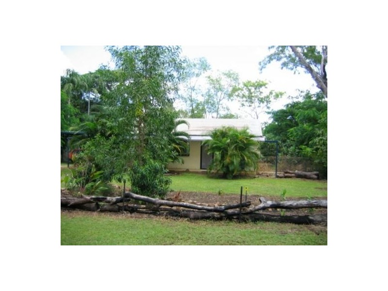 13 Kirra Crescent, Batchelor NT 0845