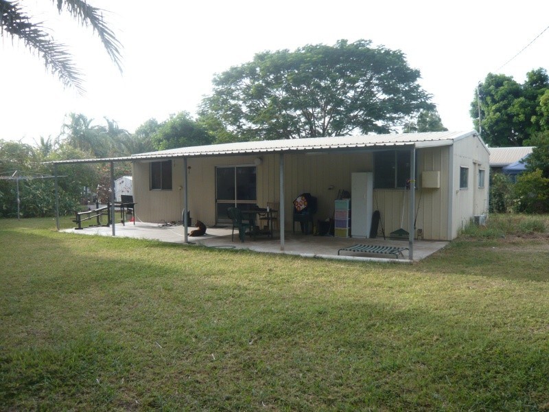 8 Fuller Crescent, Katherine NT 0852