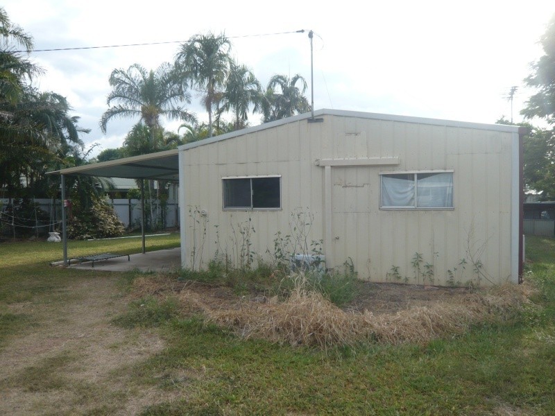 8 Fuller Crescent, Katherine NT 0852
