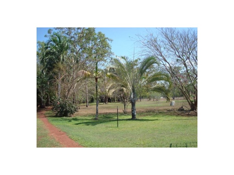 40 Pangola Rd, Humpty Doo NT 0836