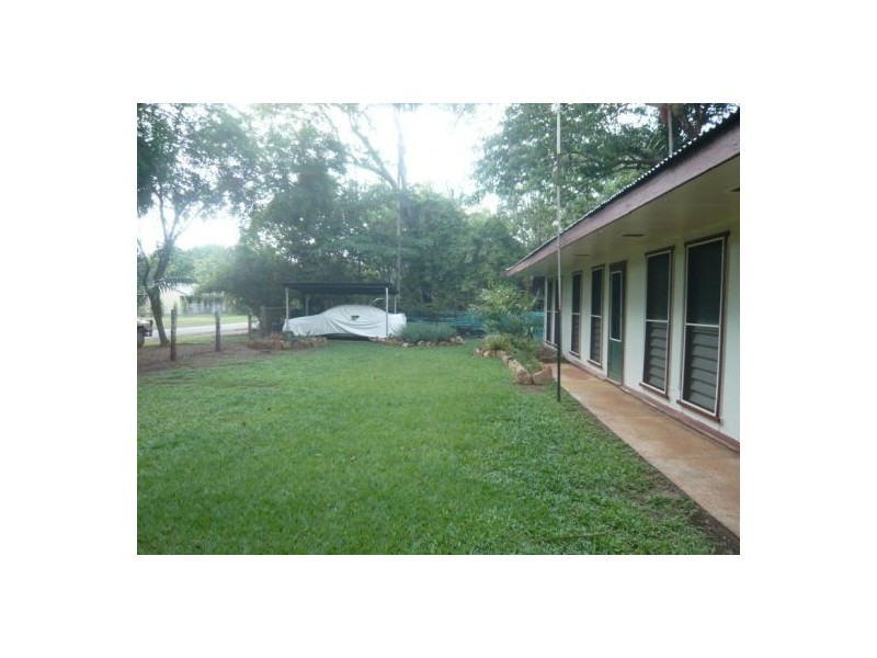 31 Wandaree Crescent, Batchelor NT 0845