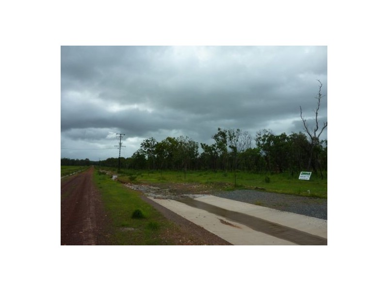 20 Perreau Rd, Batchelor NT 0845