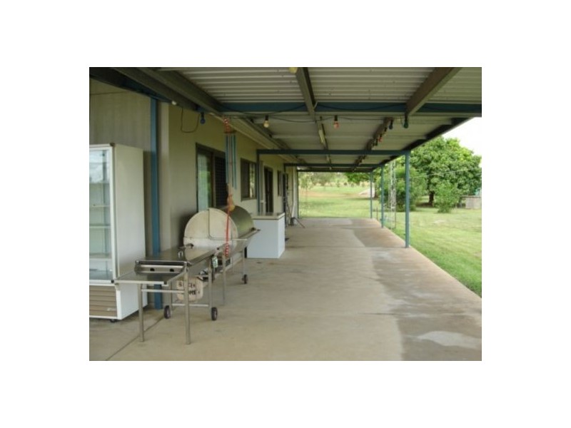 199 Strickland Rd, Adelaide River NT 0846