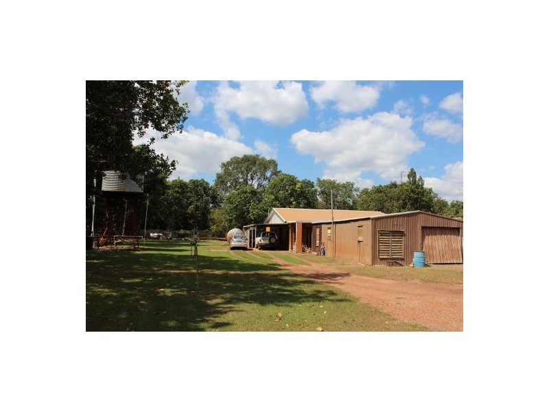 65 Barker Rd, Howard Springs NT 0835