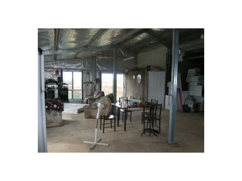 690 Haynes Rd, Adelaide River NT 0846