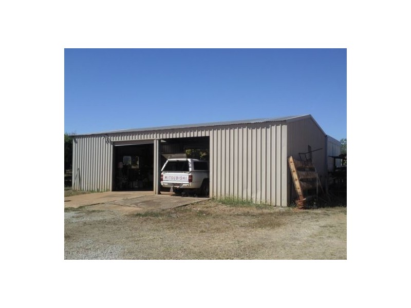 220 Collins Road, Katherine NT 0850