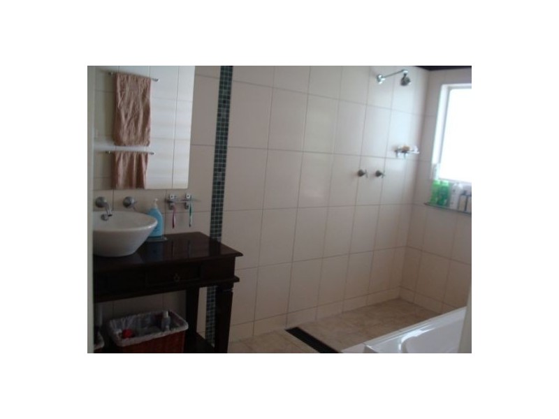 3 Swannel Street, Adelaide River NT 0846