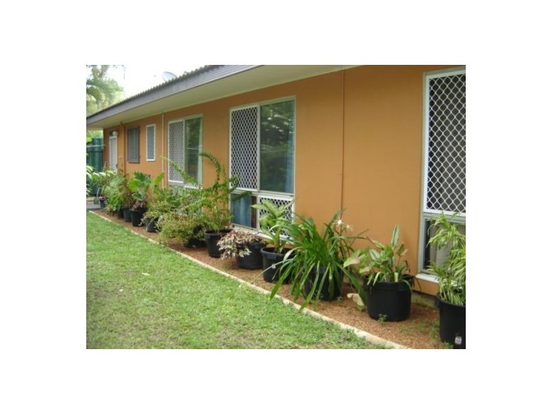 13 Kafcaloudes, Moulden NT 0830