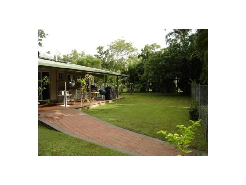 245 Daniel CCt, Herbert NT 0836