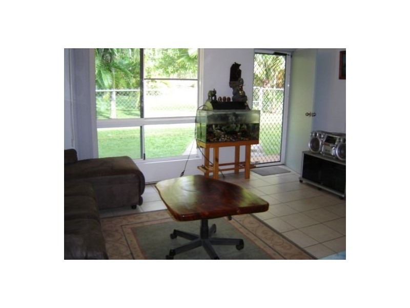 245 Daniel CCt, Herbert NT 0836